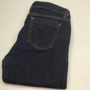 LIKE NEW DKNY SOHO BOOTCUT JEANS 8/29x32 ⭐️